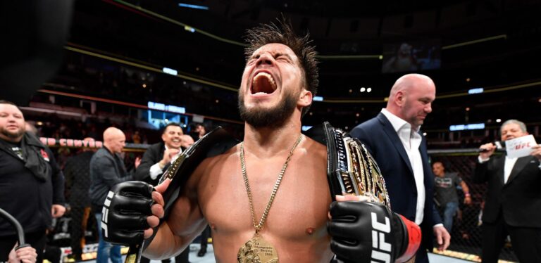 Henry Cejudo decidió prescindir de su entrenador, Eric Albarracín, de cara a UFC 298