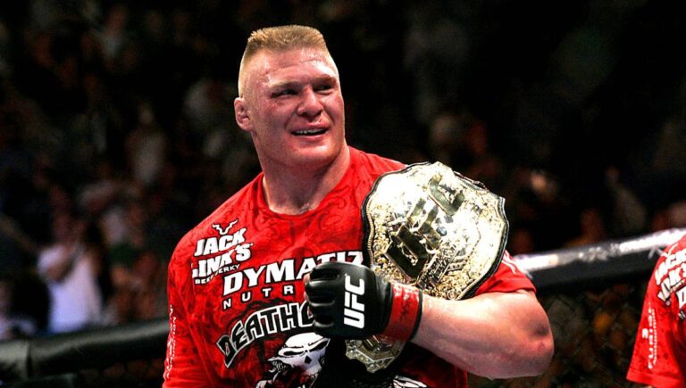 Brock Lesnar retuvo el título de peso pesado de la UFC en UFC 100