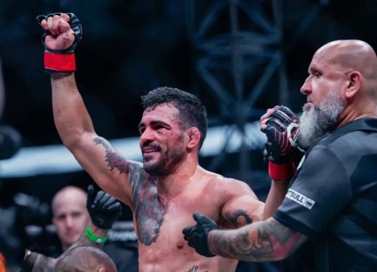 Acoidán Duque venció por decisión unánime en Oktagon MMA mientras que Raúl Rosas logró someter a Ricky Turcios en UFC.