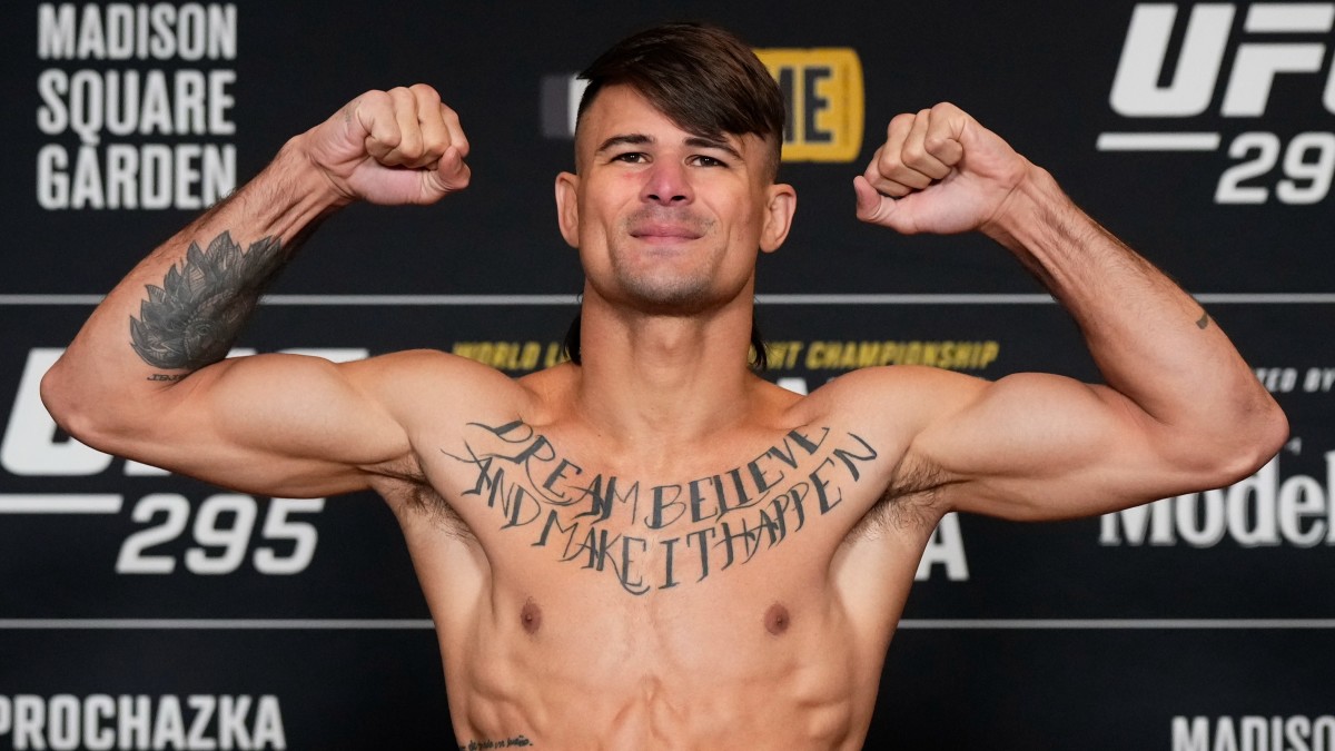 Diego Lopes espera salir con la mano en alto y meterse a los retadores por el título peso pluma que ostenta Ilia Topuria