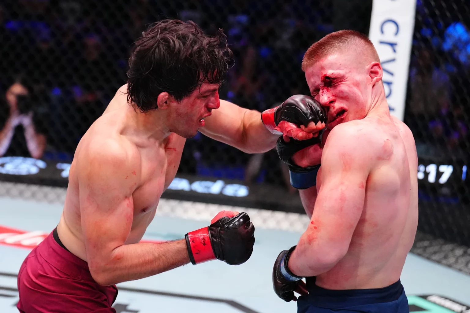 Adrián Luna Martinetti entra a UFC firmando la pelea del año en el Contender Series.